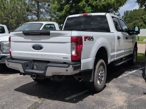 Used 2019 Ford F250 XLT w/ XLT Value Package AWD/4WD image 4