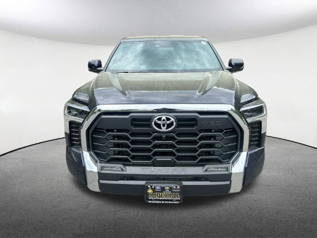 New 2026 Toyota Tundra SR5 w/ TRD Off-Road Premium Package AWD/4WD image 4