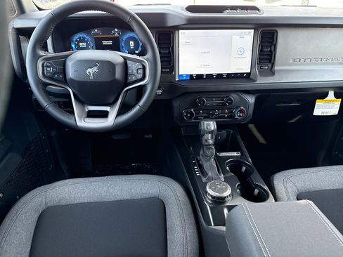 New 2025 Ford Bronco Big Bend image 5