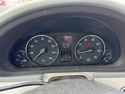 Used 2007 Mercedes-Benz C 230 Sedan image 15