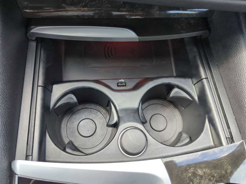 Certified 2023 BMW 540i xDrive w/ Premium Package image 32