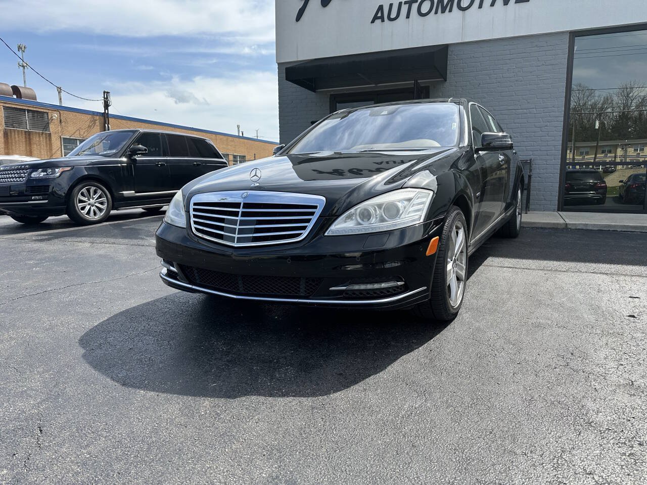 Used 2012 Mercedes-Benz S 550 4MATIC image 10