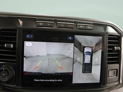 Used 2024 Ford F250 Platinum image 15