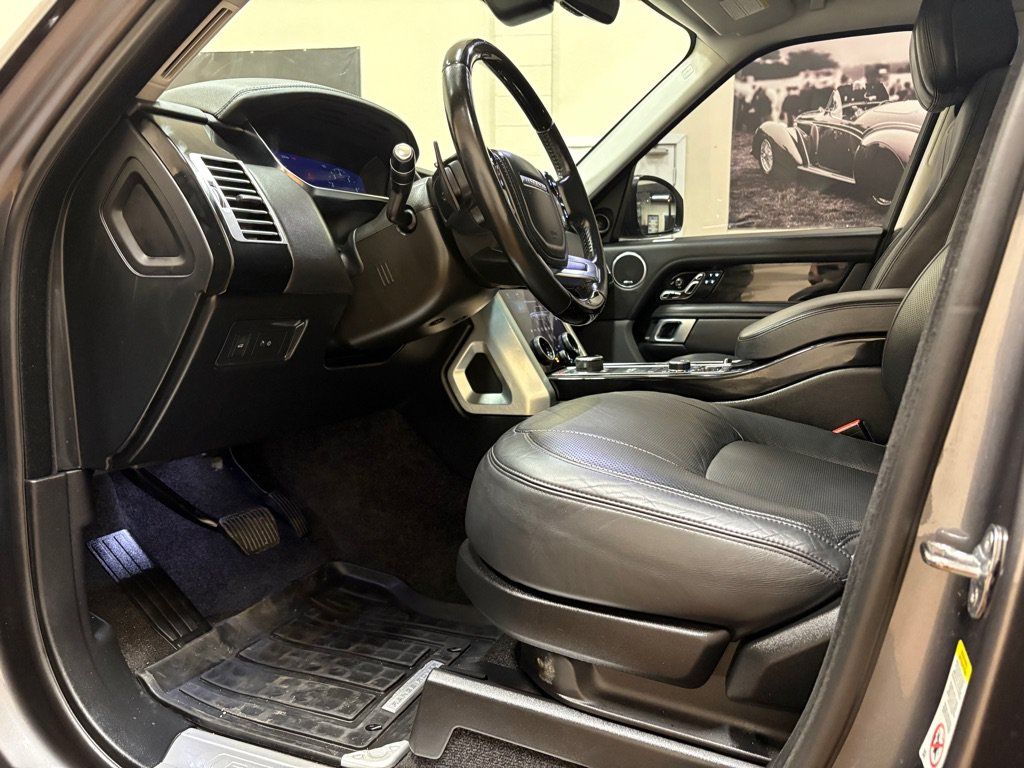 Used 2019 Land Rover Range Rover HSE AWD/4WD image 26