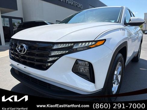 Used 2024 Hyundai Tucson SE AWD/4WD image 3
