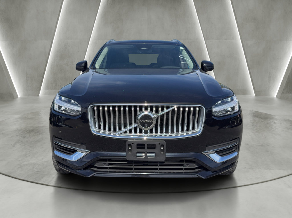 Used 2024 Volvo XC90 T8 Plus w/ Protection Package Premier AWD/4WD image 2