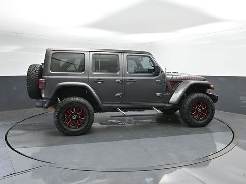 Used 2018 Jeep Wrangler Unlimited Rubicon AWD/4WD image 15