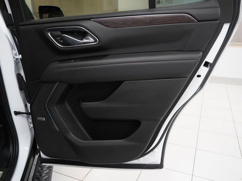 Used 2023 Chevrolet Tahoe Z71 w/ Luxury Package image 34