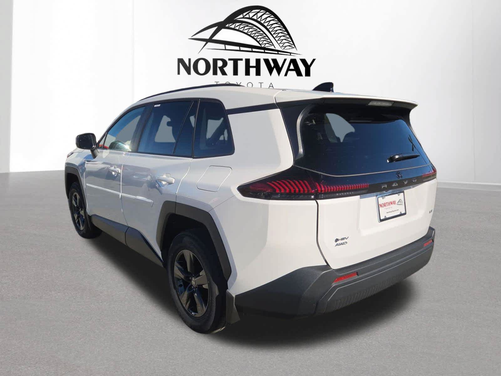 Certified 2026 Toyota RAV4 LE AWD/4WD image 5