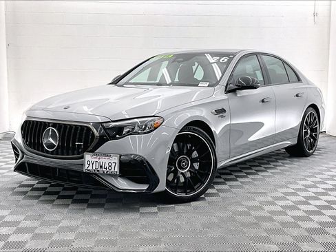 Used 2026 Mercedes-Benz E 53 AMG e 4MATIC Sedan image 13