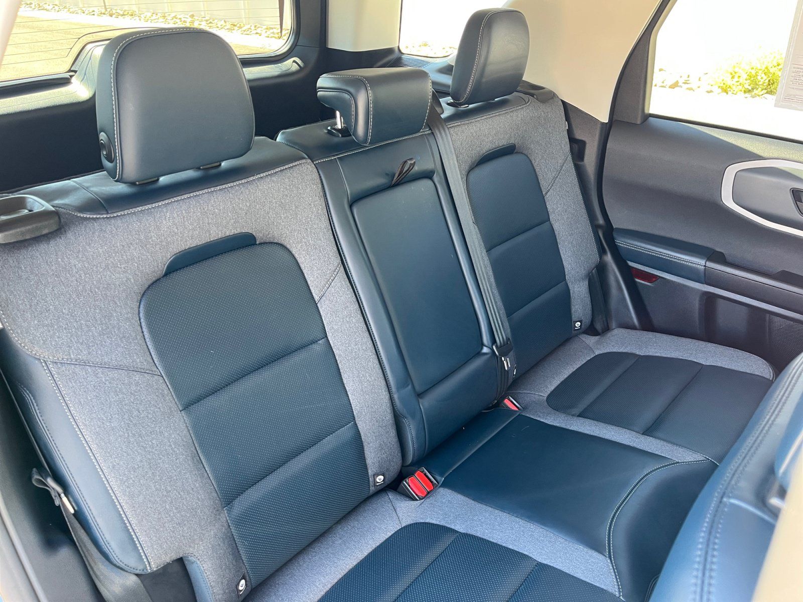 Used 2021 Ford Bronco Sport Outer Banks w/ Outer Banks Package AWD/4WD image 18