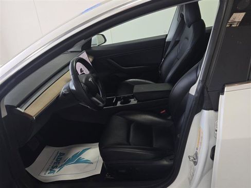 Used 2019 Tesla Model 3 Long Range image 6