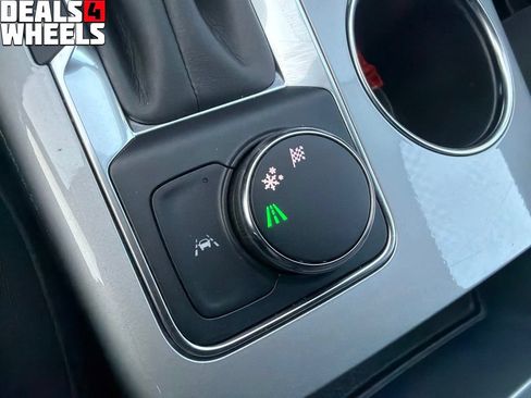 Used 2021 Chevrolet Blazer LT FWD image 19