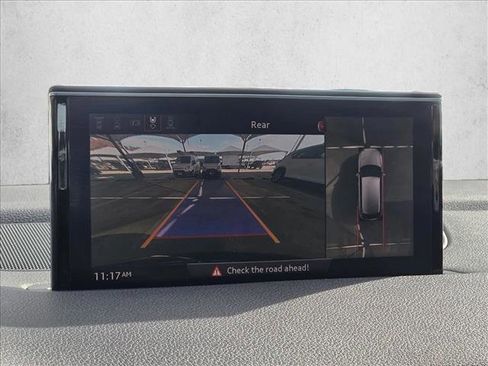 Used 2017 Audi Q7 3.0T Prestige w/ Prestige Package image 22