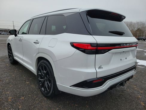 Used 2024 Lexus TX 500h AWD w/ Technology Package image 5