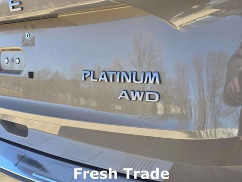 Used 2024 Nissan Rogue Platinum image 7
