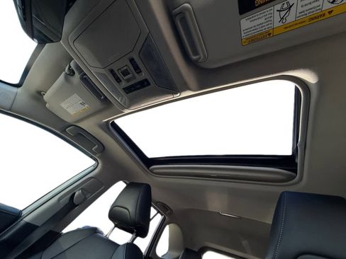 Used 2020 Toyota RAV4 Limited w/ Limited Grade Weather Package image 27