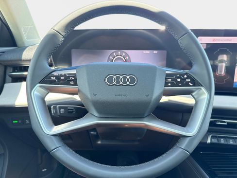 New 2026 Audi Q3 quattro 2.0T AWD/4WD image 25