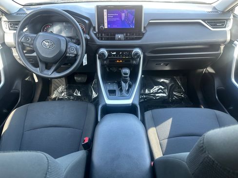 Used 2024 Toyota RAV4 LE image 11