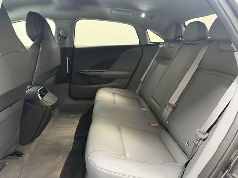 Used 2025 Lucid Air Touring image 16