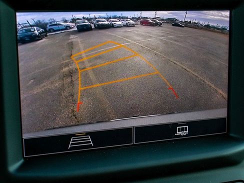 Used 2024 Chevrolet Silverado 1500 Custom image 19