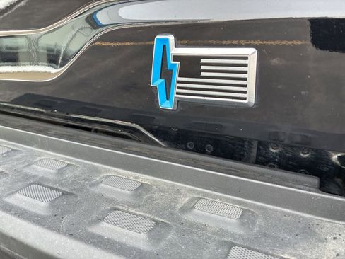 Used 2023 Ford F150 Lightning Lariat w/ Equipment Group 511A High image 43