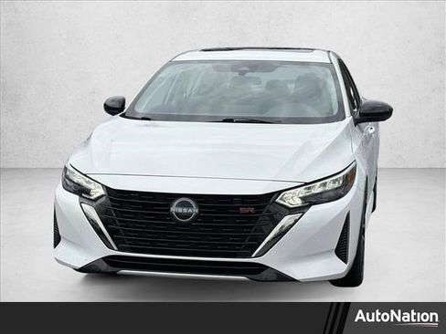 Used 2024 Nissan Sentra SR w/ SR Premium Package image 1