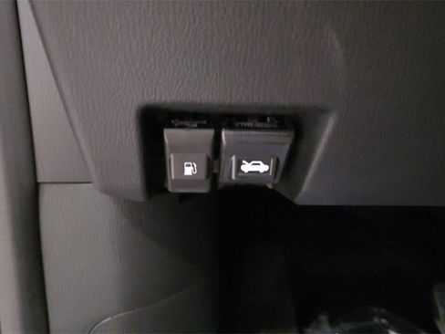 New 2025 MAZDA CX-5 Signature image 30