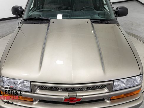 Used 2000 Chevrolet S10 Pickup LS w/ Preferred Equipment Group RWD image 45
