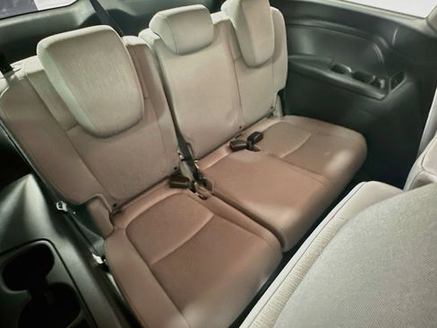 Used 2019 Honda Odyssey EX image 26