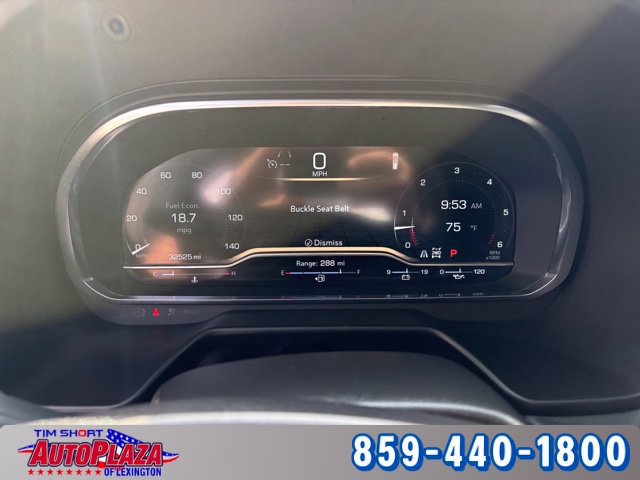 Used 2024 GMC Yukon AT4 w/ LPO, Floor Liner Package AWD/4WD image 16