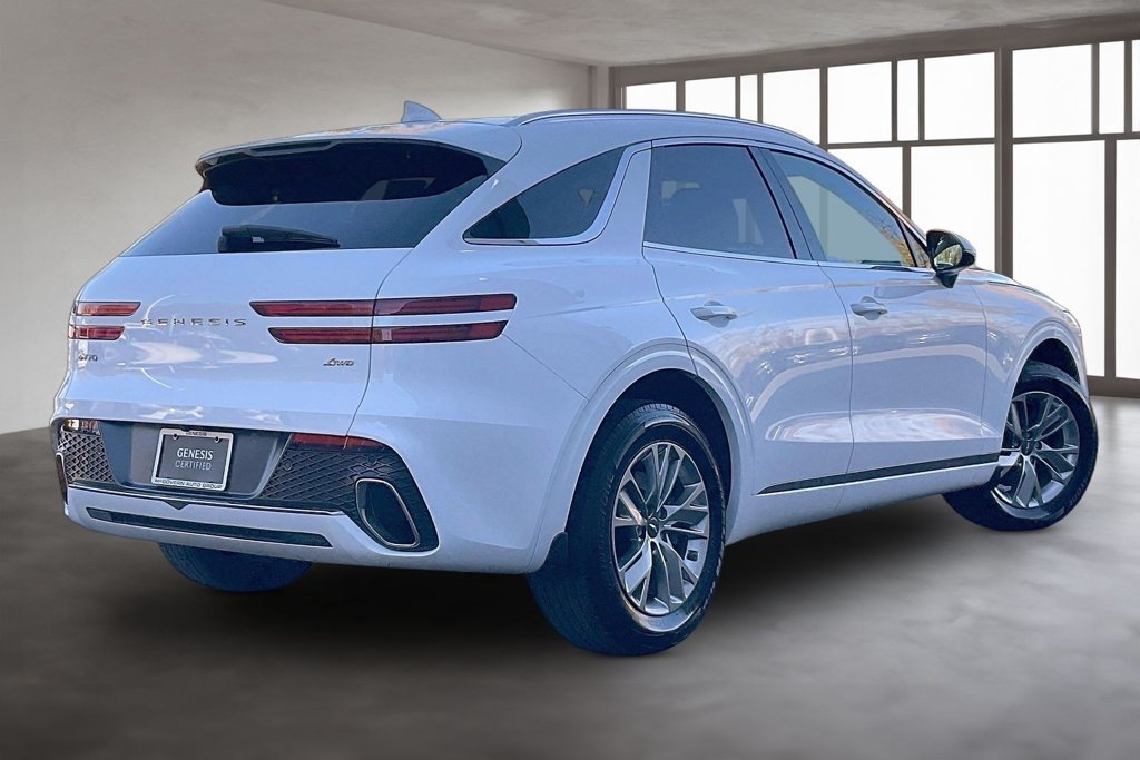 Used 2022 Genesis GV70 2.5T AWD/4WD image 7