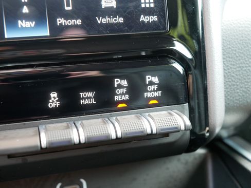 Used 2023 RAM 1500 Laramie AWD/4WD image 31
