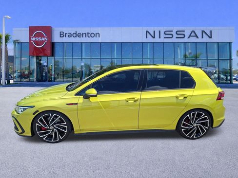 Used 2022 Volkswagen GTI Autobahn FWD image 8