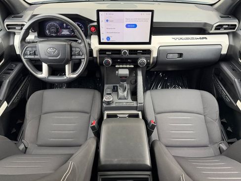 Used 2024 Toyota Tacoma TRD Off-Road image 16