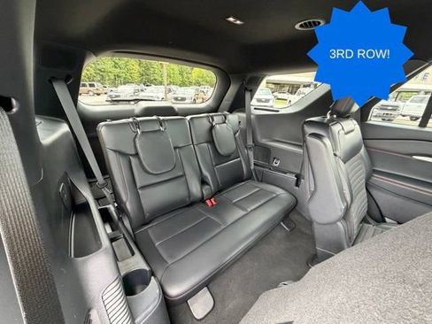Certified 2025 Ford Explorer ST-Line AWD/4WD image 27