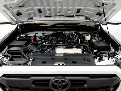 Used 2024 Toyota Tacoma TRD Sport w/ TRD Sport Upgrade Package AWD/4WD image 22