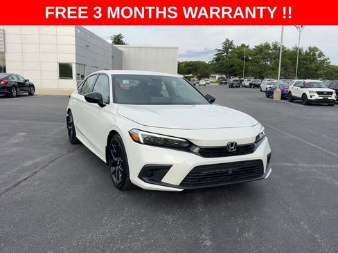 Used 2023 Honda Civic Sport image 2