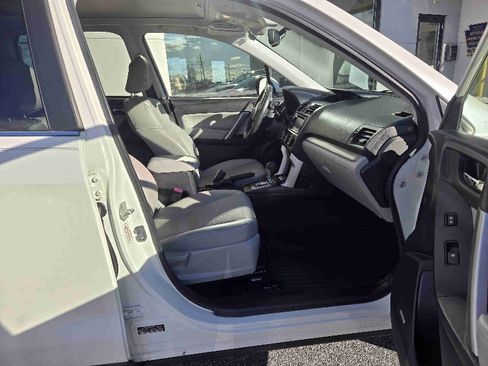 Used 2015 Subaru Forester 2.5i Limited image 13