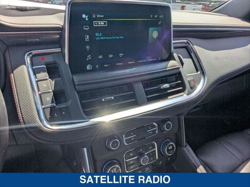 Used 2024 Chevrolet Suburban RST w/ Luxury Package AWD/4WD image 17