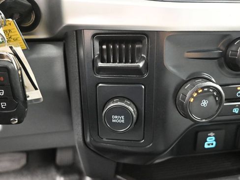 Certified 2025 Ford F250 XL RWD image 16