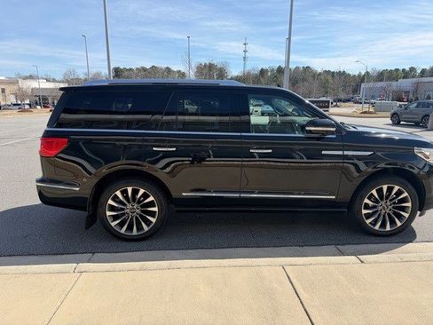 Certified 2019 Lincoln Navigator Select image 15