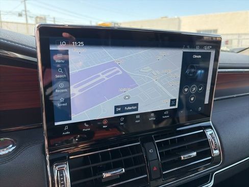 Used 2022 Lincoln Navigator L 2WD image 21