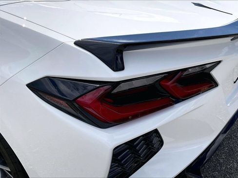 Used 2024 Chevrolet Corvette Stingray Premium Conv w/ Stealth Interior Trim Package RWD image 34