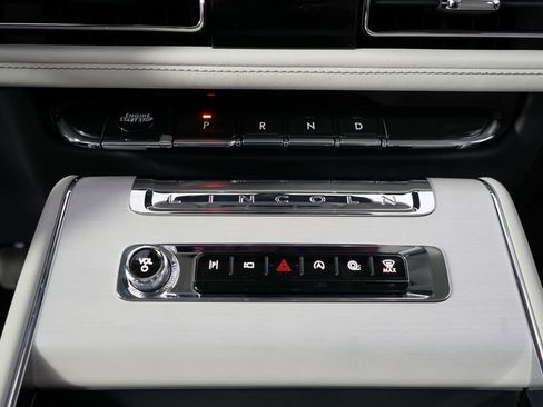 New 2026 Lincoln Aviator Reserve AWD/4WD image 31