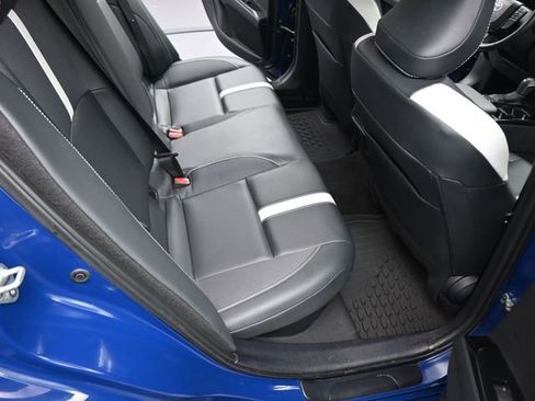 Used 2025 Toyota Camry SE image 22