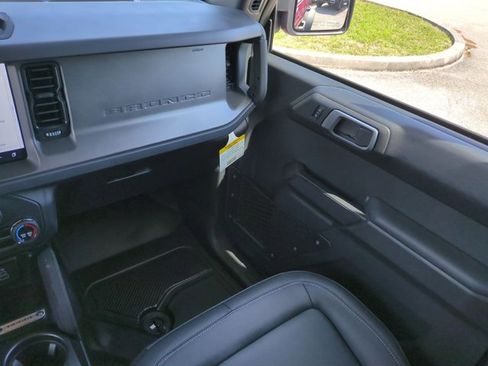 New 2026 Ford Bronco Badlands image 17