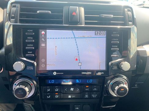 Used 2021 Toyota 4Runner TRD Off-Road Premium AWD/4WD image 9