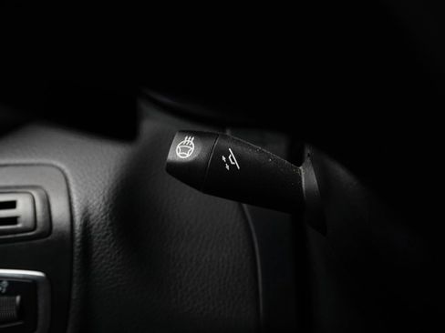 Used 2021 Mercedes-Benz GLC 300 4MATIC image 52