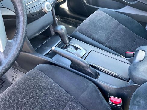 Used 2009 Honda Accord LX image 16